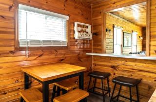 Pet Friendly Lake Geneva Getaway for 6 - Lake Geneva - 8