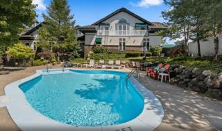The Hideaway at Hayloft Lodge - Chic & Unique Stay - Lake Geneva - 0