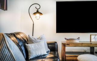The Hideaway at Hayloft Lodge - Chic & Unique Stay - Lake Geneva - 6