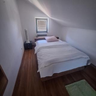 Apartmens Kenedi 3 - Kiseljak - 5