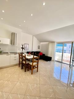 Lovely 3-bedroom apartment with free parking - Golem - 9