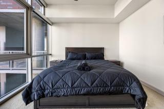 Luxury Victory Park VYBE! - Dallas - 9