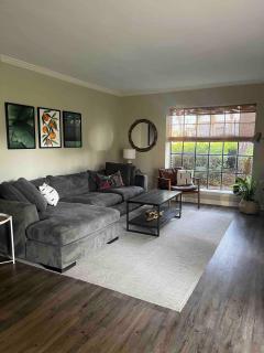 *Salty Siesta* Cozy 3BR-Walk to Beach-Pools-Golf! - 1