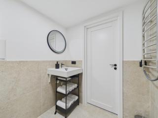 1-bedroom Ground-Floor Loft Apartment - 5