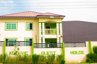 KoffVic Guesthouse - - 2