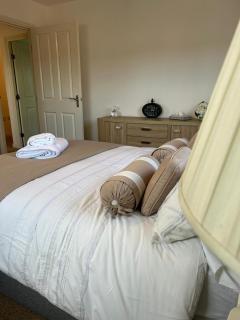 Uxbridge-Modern 2 bed Apt with Lift & Parking - Uxbridge - 8