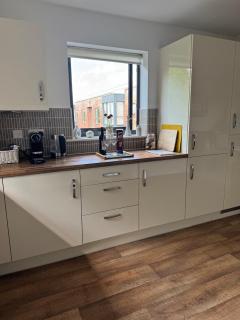 Uxbridge-Modern 2 bed Apt with Lift & Parking - Uxbridge - 6