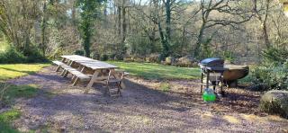 gite le jouteau, piscine interieure, babyfoot, ping pong - 1