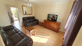 Beautiful 3 bedroom House Manchester - - 0
