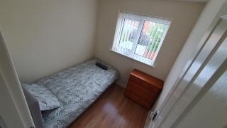 Beautiful 3 bedroom House Manchester - - 3