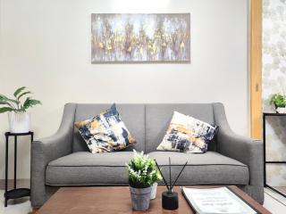 1BR Amazing View Condo in Uptown BGC by Terravista - Manila - 8