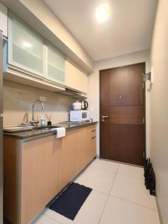 1BR Amazing View Condo in Uptown BGC by Terravista - Manila - 6