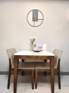 1BR Amazing View Condo in Uptown BGC by Terravista - Manila - 5