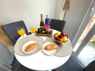 Reel Apartments- Walk to the beach and centre - Torrevieja - 5