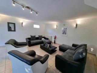 Villa 170M2 Piscine Parc des calanques 10 min Stade velodrome - 2