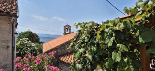 Kamena kuća sa bazenom - 9