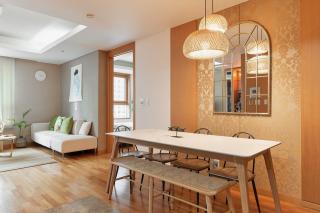 3 Rooms, 2 Baths, Botanical Suite Seoul, Stunning view from a high-floor - 3