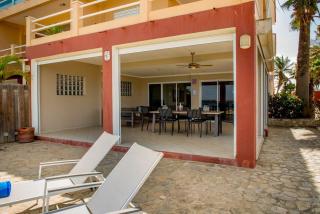 Oceanfront Deluxe Apartment Blue Marlin at Den Laman - Kralendijk - 1