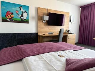 Hotel Touric - Korbach - 9