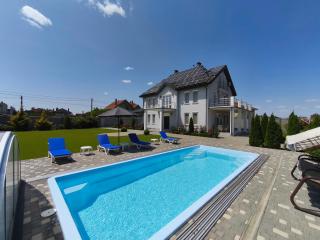 Sunhouse - Sanzhiyka - 1