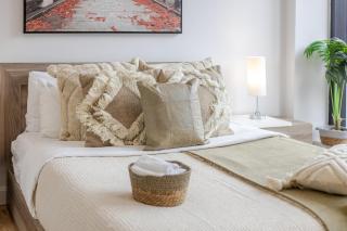 Lovely Loft with Views on Bishop - MTL - 2