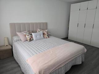 Apartamento de 2 dormitorios en León - San Andrés del Rabanedo - 0