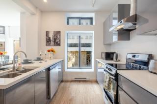 Inner-City Studio on Bishop -Heart of MTL - Montreal - 8