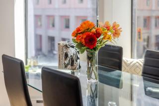 Inner-City Studio on Bishop -Heart of MTL - Montreal - 3