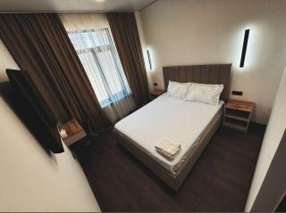 Gatsby Hotel - Bishkek - 7
