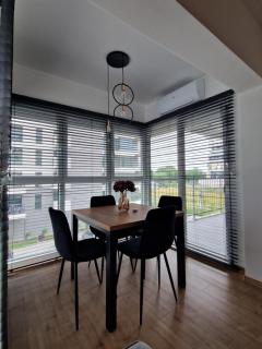 Apartament Paderewskiego Two Bedrooms Private Garage Air Condition - Rzeszów - 5