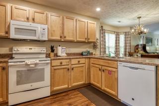 Creekside Cottage - Pigeon Forge - 4