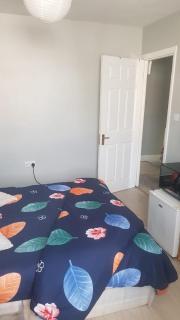 Central Dagenham Room Close to London City - Goodmayes - 4
