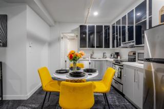 Charming 1BDR Apartment on Bishop St- MTL - 5