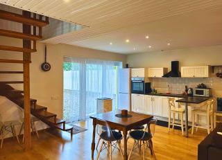 Jurmala Holiday Home with garden - Jūrmala - 1
