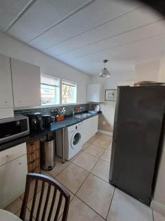 Luxury Garden Retreat 2B Sandton - Sandton - 1