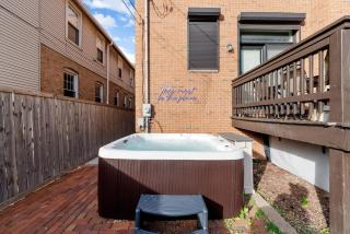 Spacious Luxury Retreat 8 Bed Oasis with 6 Baths - 3