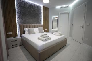 Azure Sea Apartments - Sarandë - 3