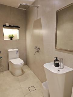 Elegant studio - self entry 303 - 4