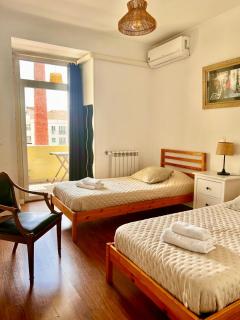 Luxury part of the city - Modern Apartment with Airconditioning - near Subway - Lisbona - 4