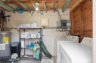 Vintage Cottage & Modern Touches - Tampa - 2