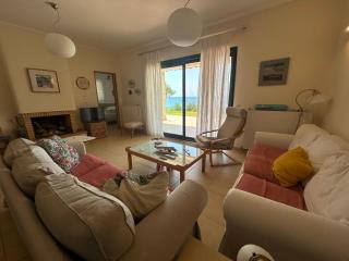 Summer villa by the sea - Kalandra - 1