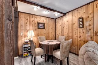 Snowflake Chalet condo - Stateline - 1