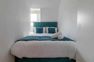 Charming & Spacious 3BR 2BR House in Paddington! - Londra - 8