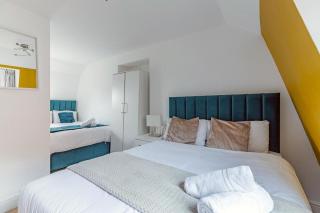 Charming & Spacious 3BR 2BR House in Paddington! - Londra - 4
