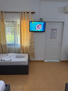Guesthouse Be - Velipojë - 4