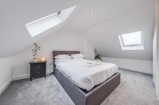 Marilyn's Place in Mill Hill - Mill Hill - 1