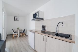 Séjour Cosy - Proche Gare & Centre - Futuroscope 3 - 5