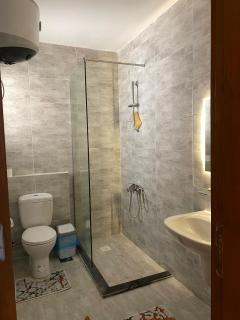 A cozy 2BR 2BA chalet near the pool - Ras Elhekma - 3