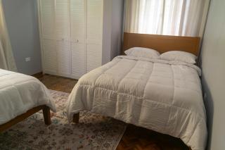 2,3 or 4 Bd townhouse overlooking Kingston - 4