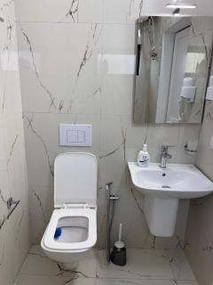 Guesthouse Be - Velipojë - 1